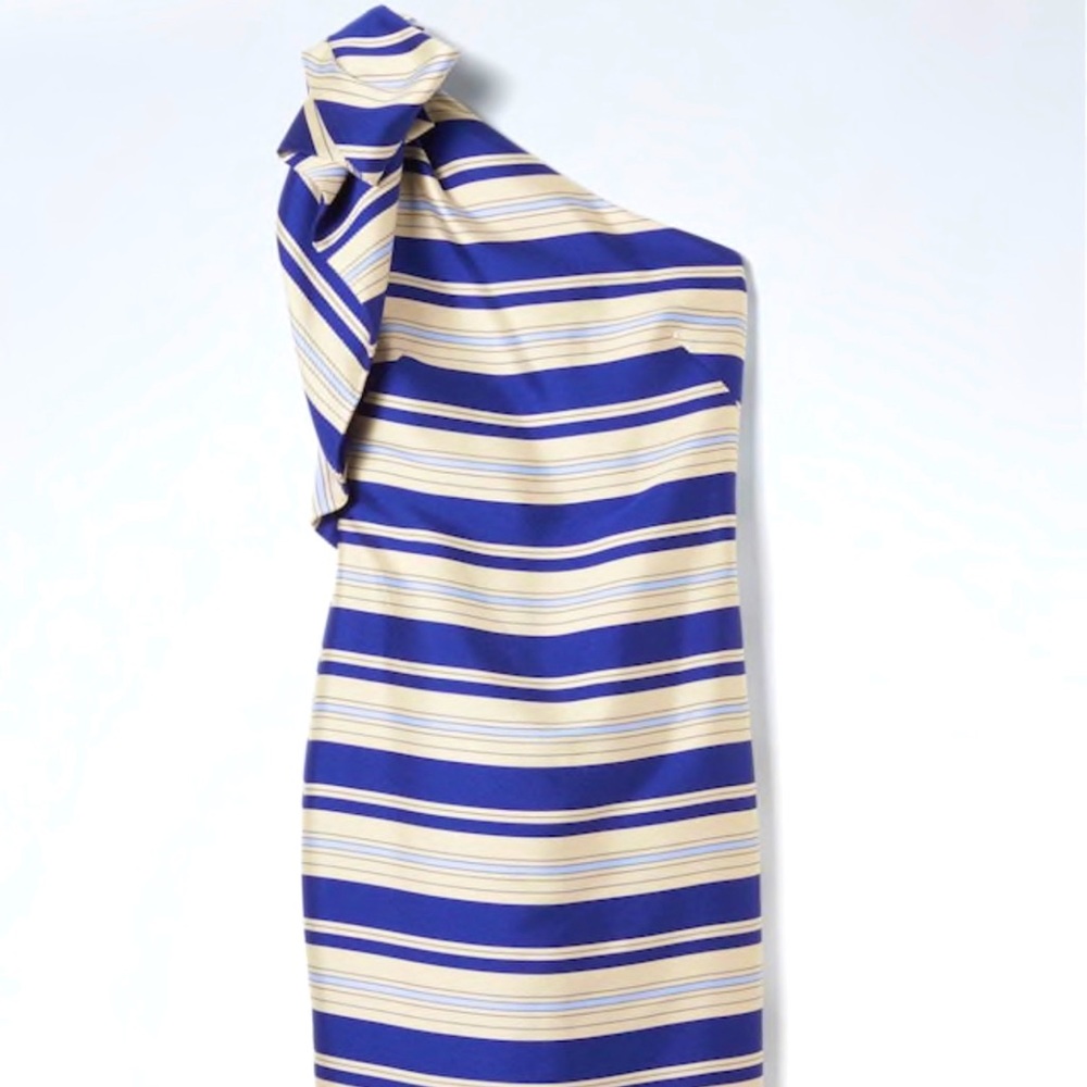 One Shoulder Bow Dress.